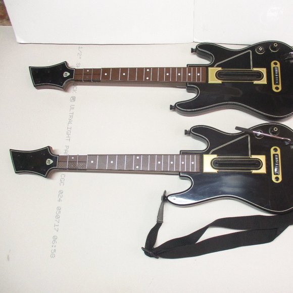 2 Nintendo WII U Guitar Hero Guitars NO Game or Dongle - Picture 5 of 7